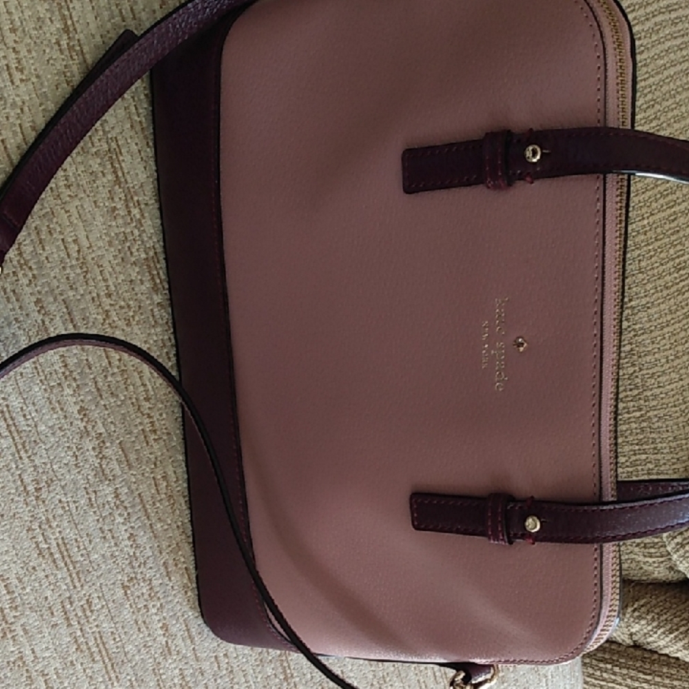 Kate Spade  Bag ...Like New condition - Picture 2 of 9